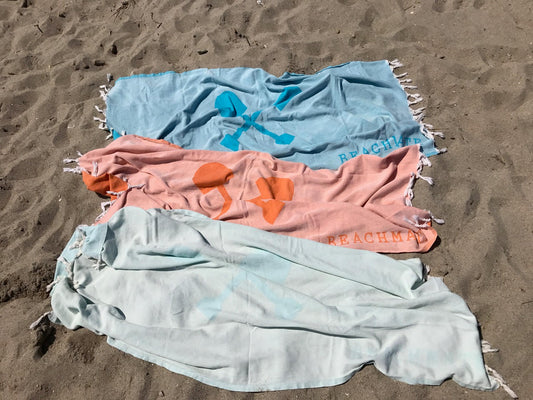 Mint Turkish towel showing quick‑dry cotton fabric